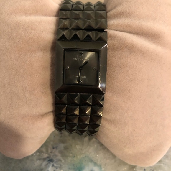 🖤✨Burberry Onyx Women’s Watch✨🖤 - Picture 3 of 4